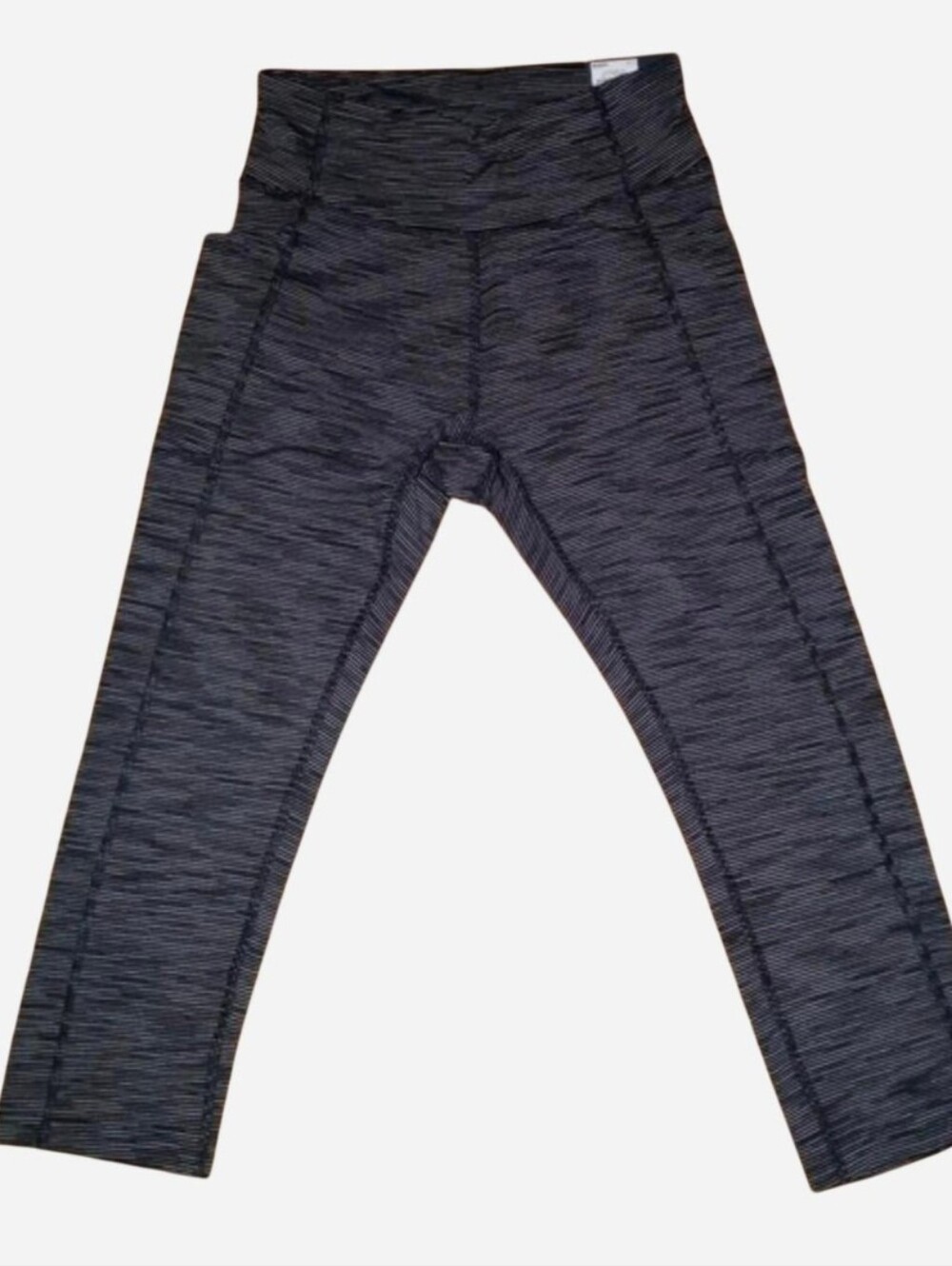 Tek Gear NWT Capri leggingS